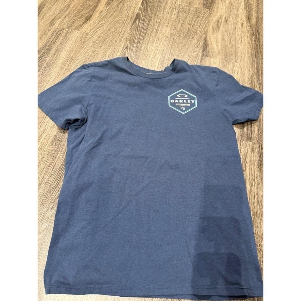 Oakley Mens XL Blue Short Sleeve Graphic T-Shirt Manufacturing 75 Regular Fit